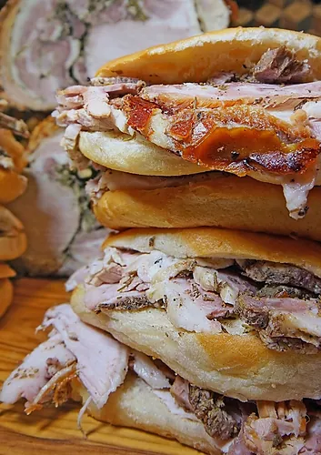 Porchetta sandwich, Roman-style
