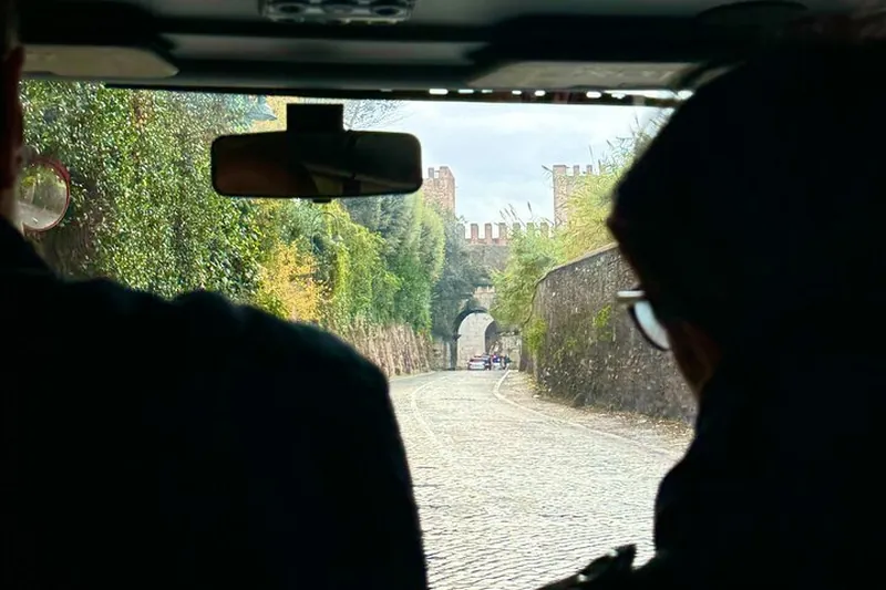 Hidden Rome by Golf Cart: Catacombs, Crypts and Sacred Art