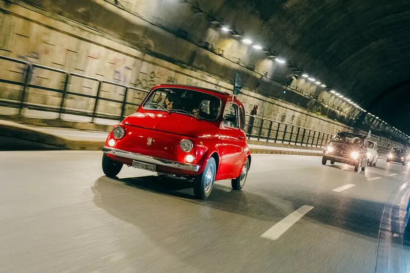 Fiat 500 Rome City Center Tour 