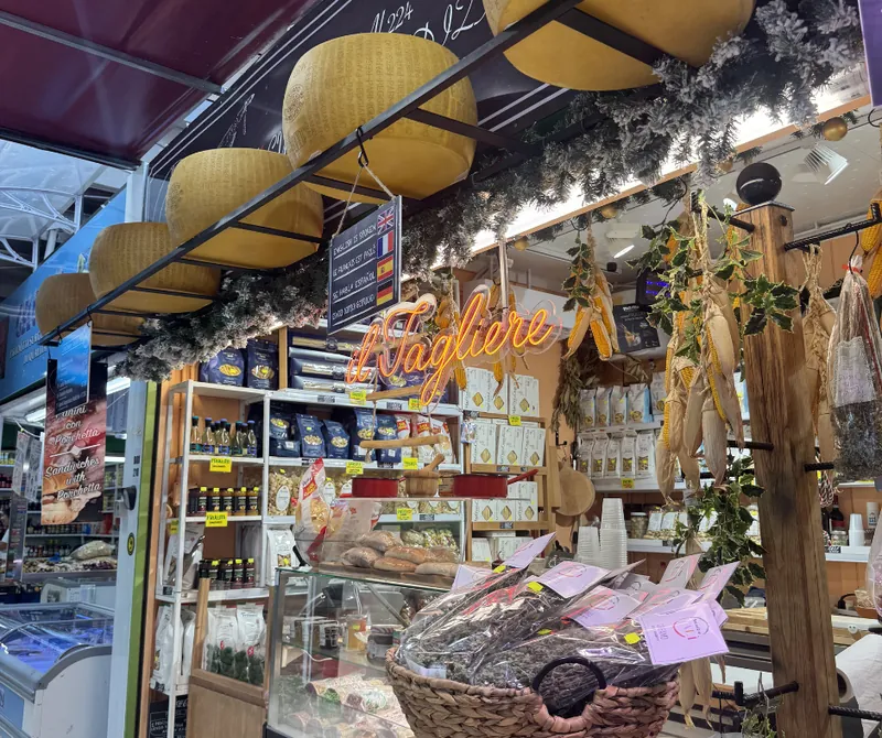 Rome Food Tour Trionfale Market and Prati District Walk