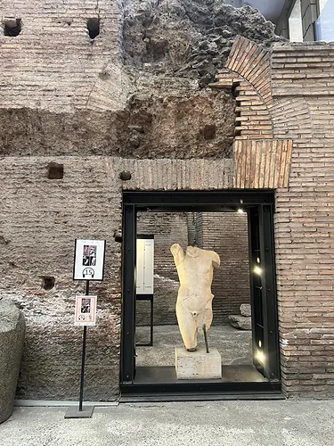 Fragments of Ancient Rome