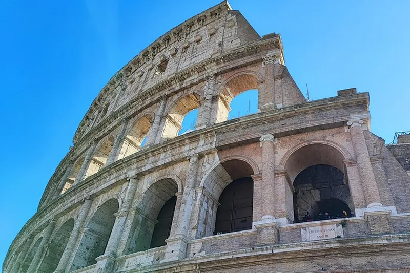 Colosseum & Roman Forum Small Group Tour