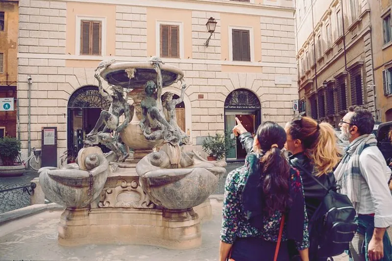 Small group walking tour of Rome with Pantheon guided visit