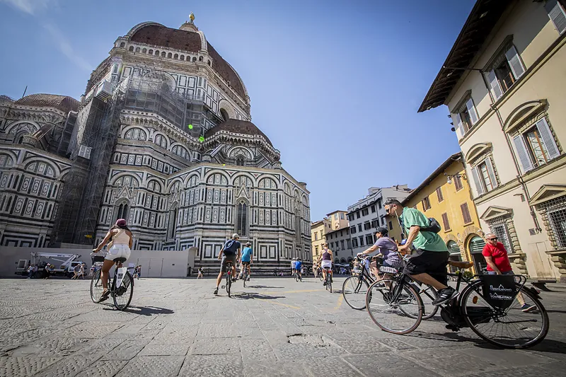 Florence Vintage Bike Tour–guided Small Group
