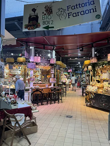 Inside Trionfale Market