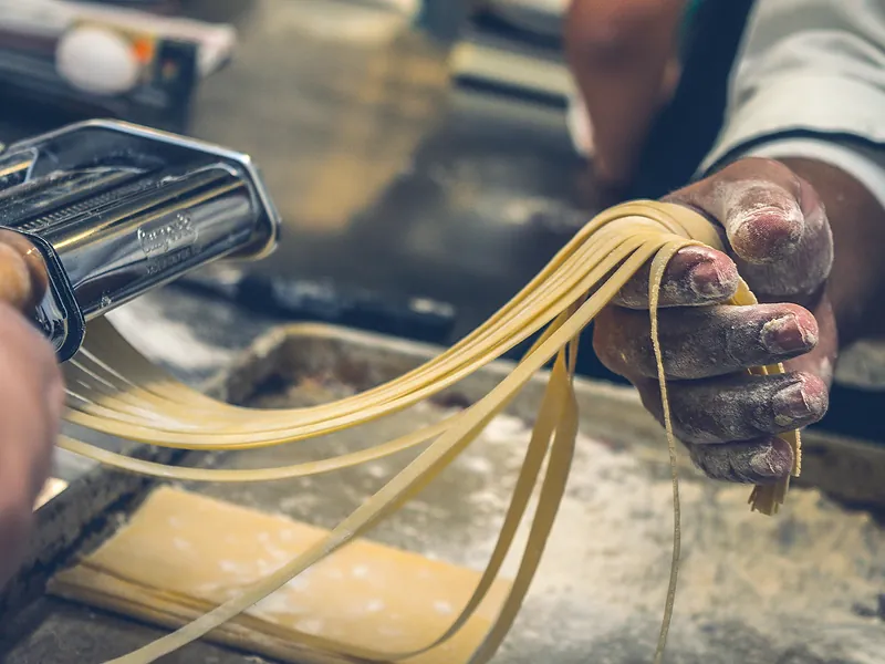 Rome Street Food Tour in Rione Monti Neighborhood