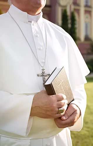 The Pope’s Greeting Passes By