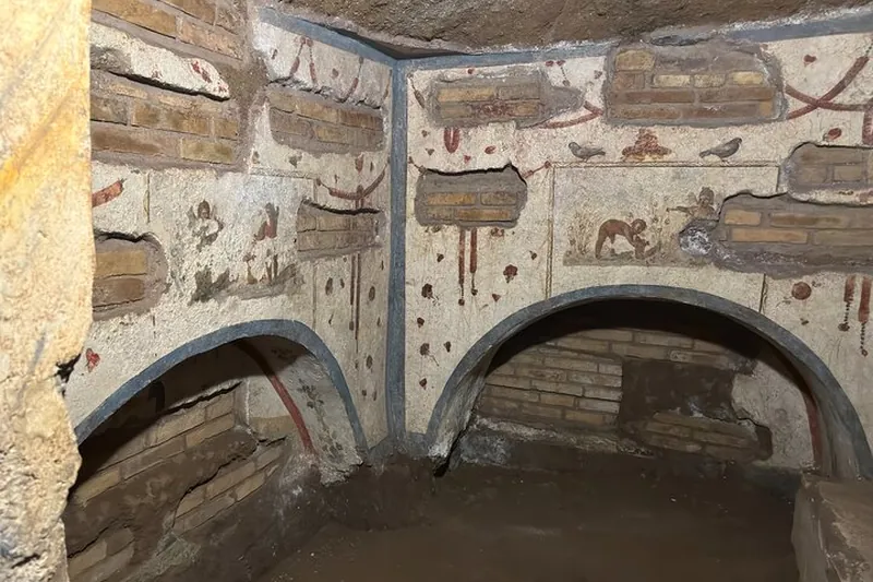 Appian Way and Catacombs Private Golf Cart Tour in Rome