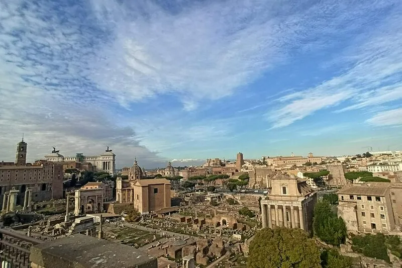 Colosseum & Roman Forum Small Group Tour