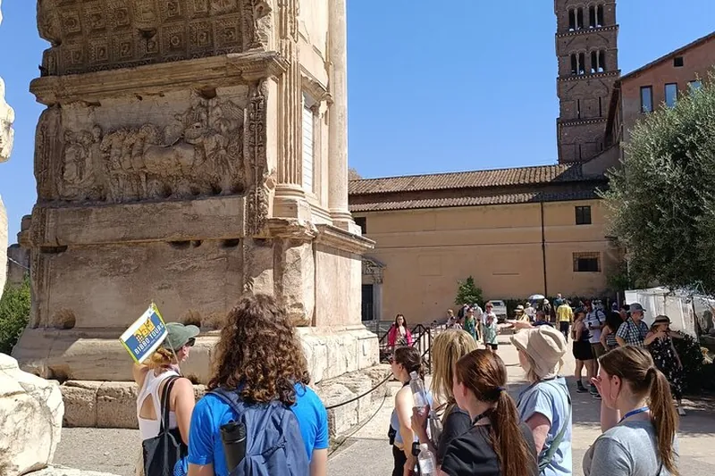 Colosseum & Roman Forum Small Group Tour
