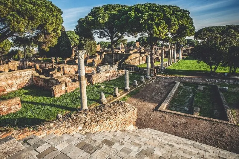 Half Day Tour at Ostia Antica with Private Transfer and Tickets