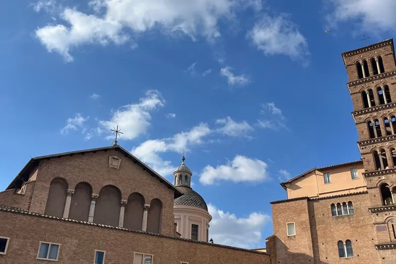 Hidden Rome by Golf Cart: Catacombs, Crypts and Sacred Art