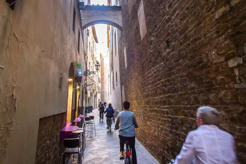 Florence Vintage Bike Tour–guided Small Group