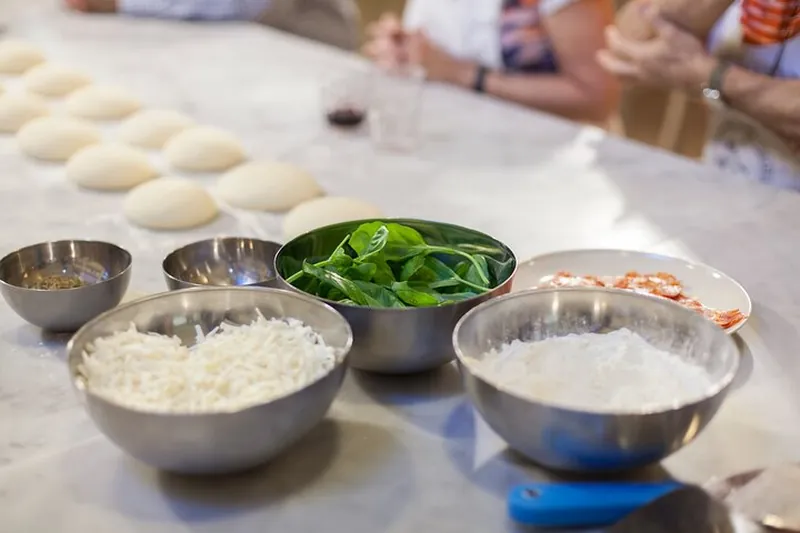 Authentic Pizza and Gelato cooking class in Rome