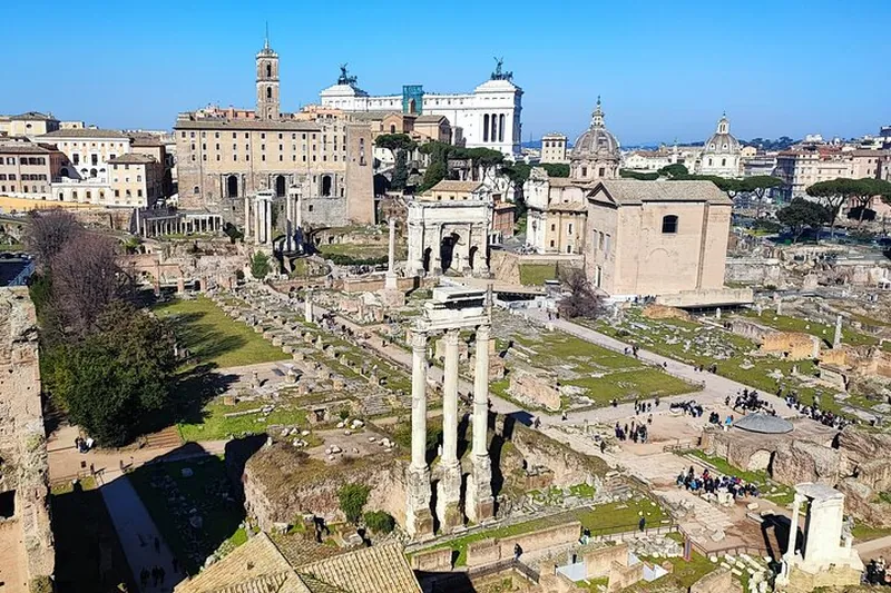 Colosseum & Roman Forum Small Group Tour