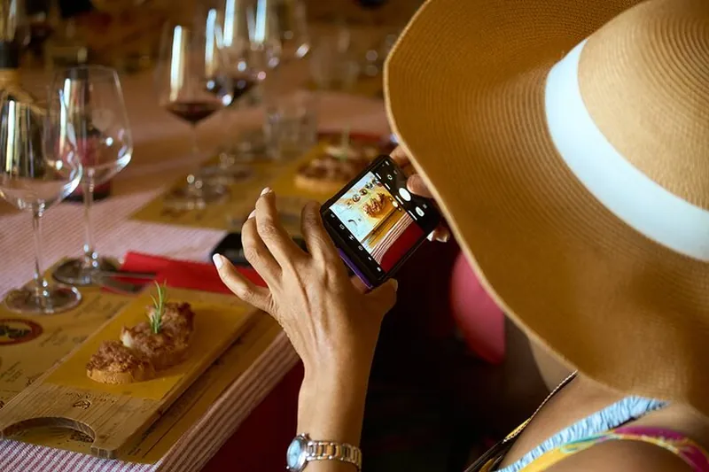 From Florence: Tuscany Wine & Oil Tour with typical Tuscan Meal