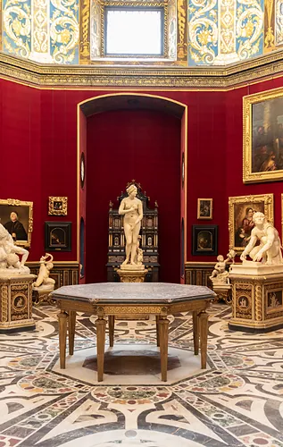 Rooms of beauty and silence