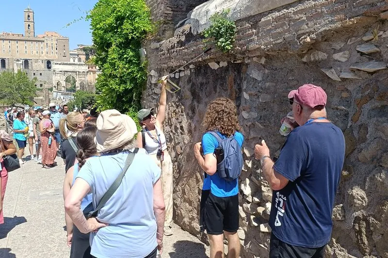 VIP Private Colosseum, Forum & Palatine Hill Tour