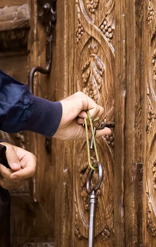 The keeper of the keys