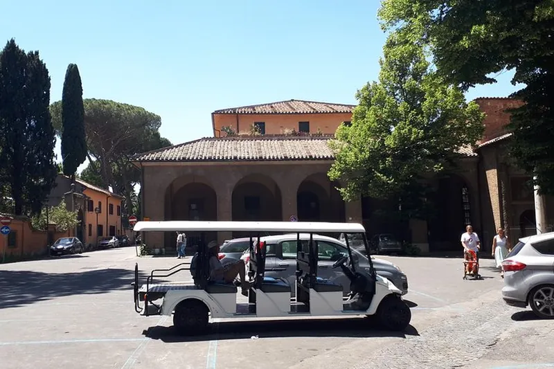Rome City Center Private Golf Cart Tour