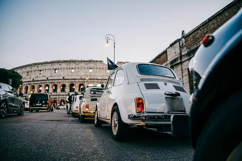 Fiat 500 Rome City Center Tour 