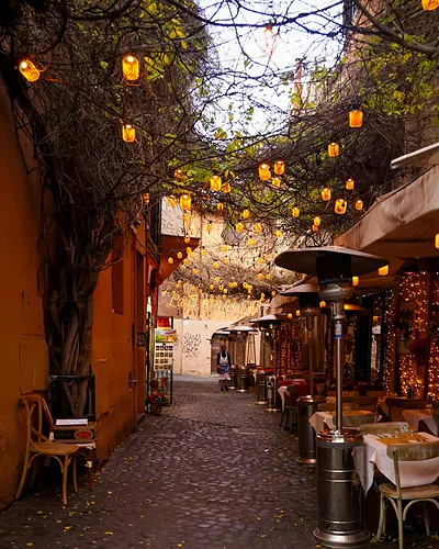 Evening in Trastevere.