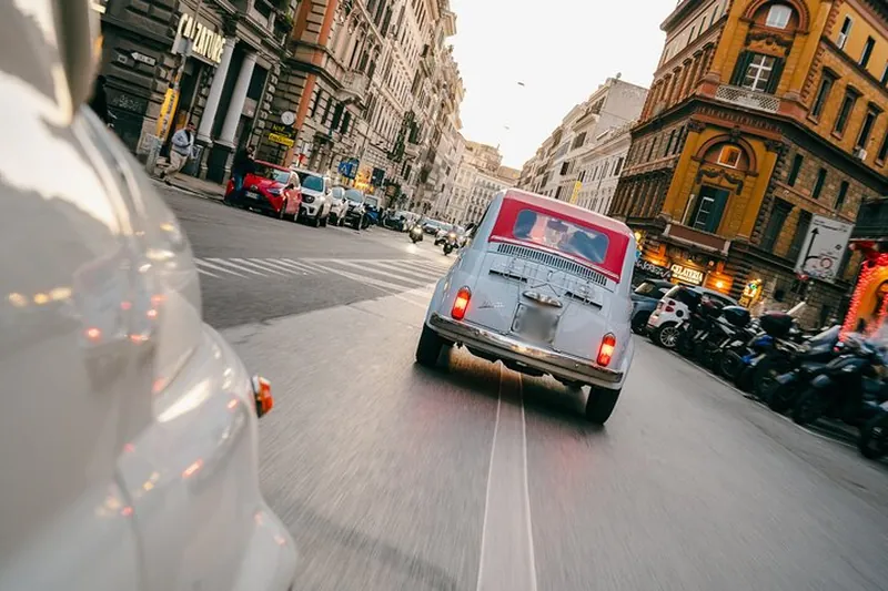 Fiat 500 Rome City Center Tour 