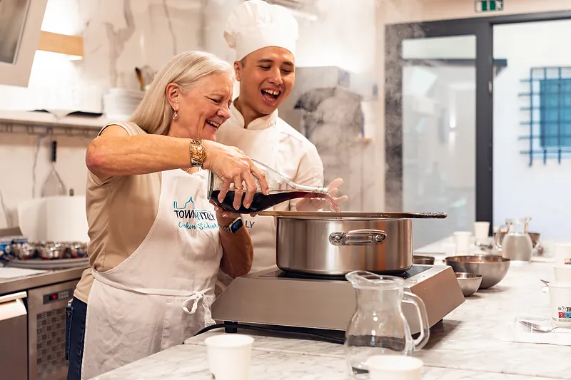 Nonna's Cooking Class & Market Tour in Florence