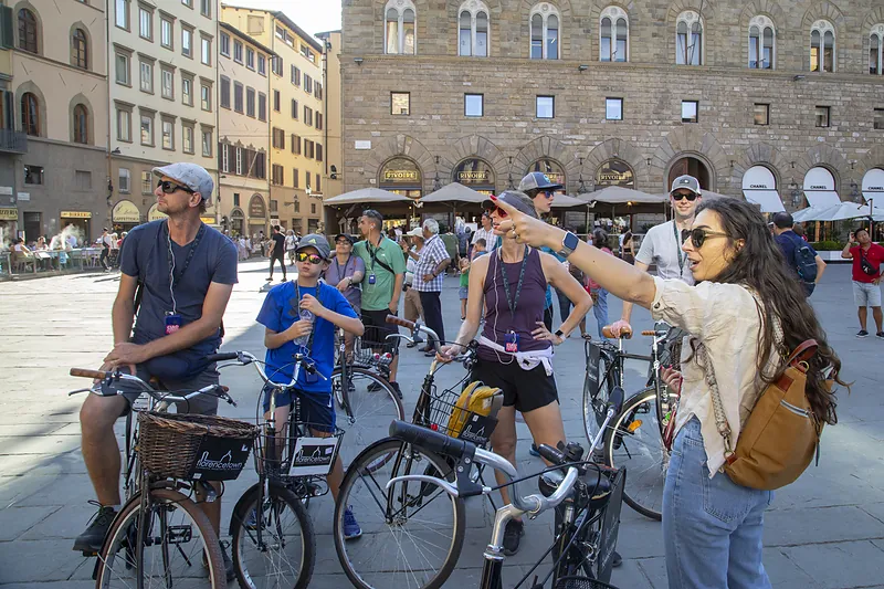 Florence Vintage Bike Tour–guided Small Group