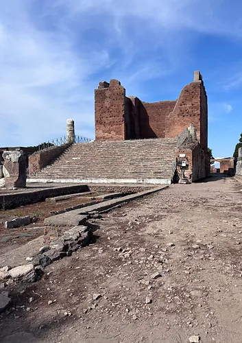 A Roman port frozen in time