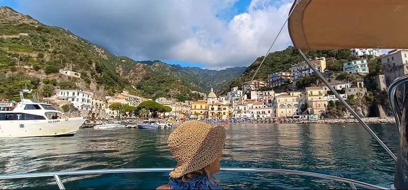 Amalfi Coast Private Boat Day Trip from Rome