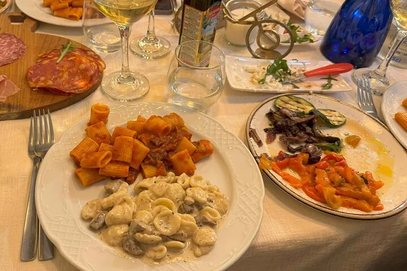Roman Countryside Wine Tasting Tour in Frascati