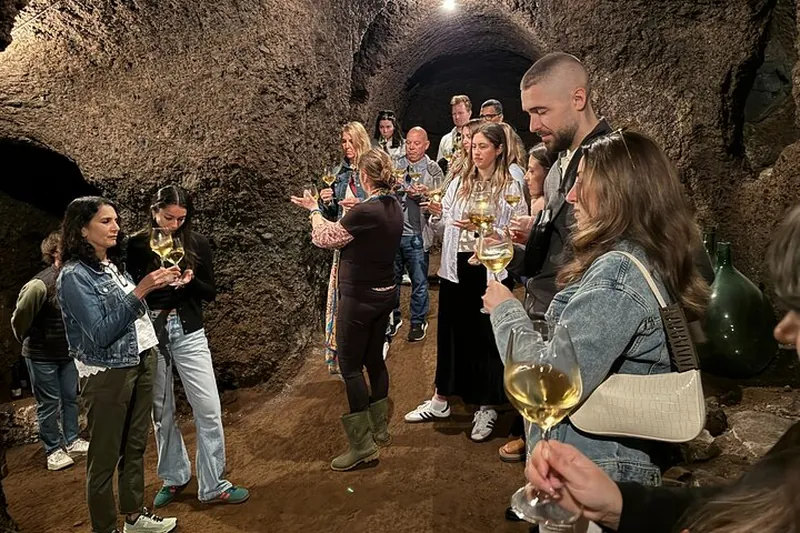 Roman Countryside Wine Tasting Tour in Frascati