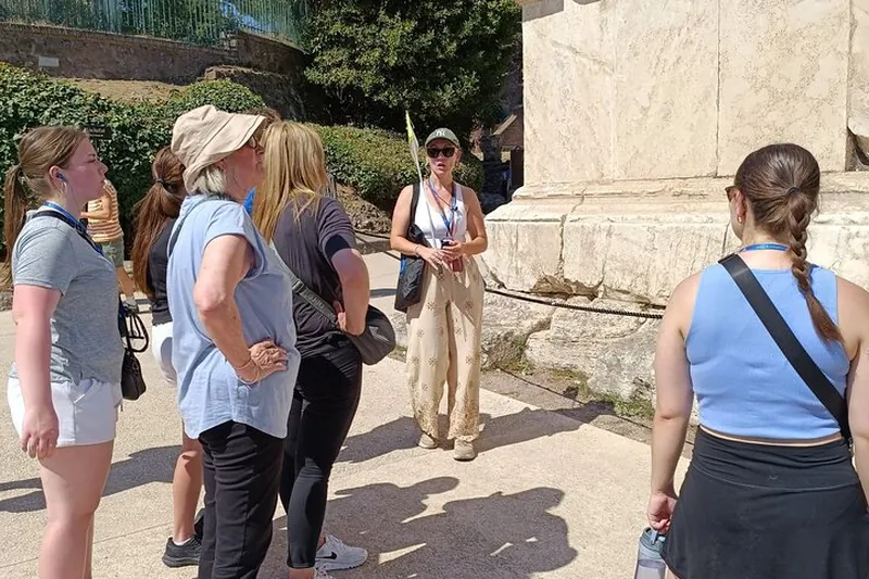 VIP Private Colosseum, Forum & Palatine Hill Tour