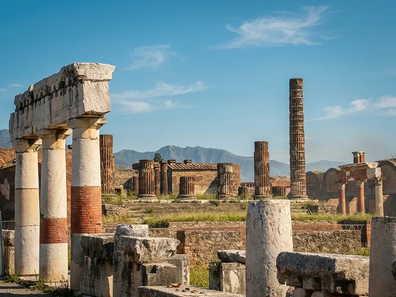 Pompeii & Vesuvius from Rome with Lunch