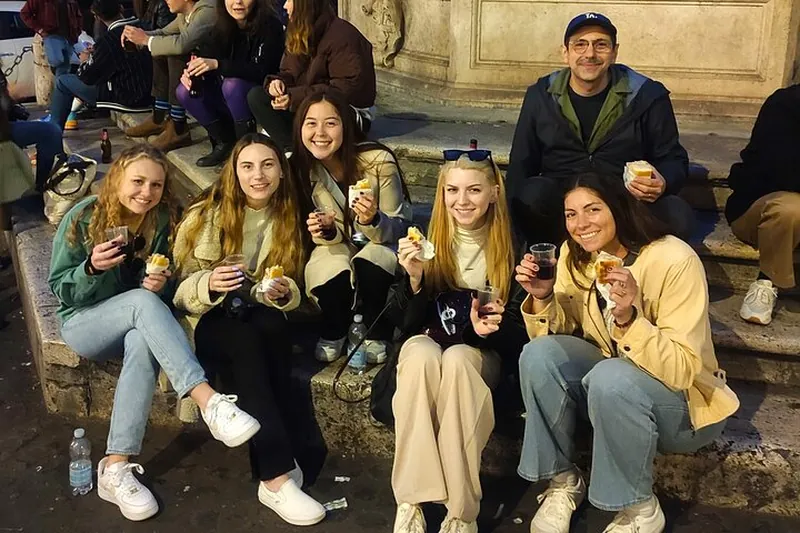 Rome Street Food Tour in Rione Monti Neighborhood